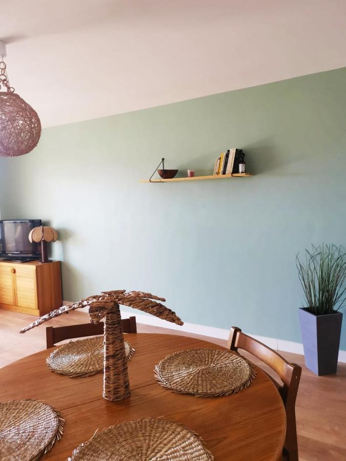 "Les Palmiers" Studio Spacieux Vue Mer Terrasse & Parking Saint-Cyr-sur-Mer Exterior foto